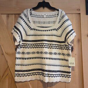 A.N.A Women XL Cream Black Stripe Short Sleeve Sweater Shell Hem Square Neck